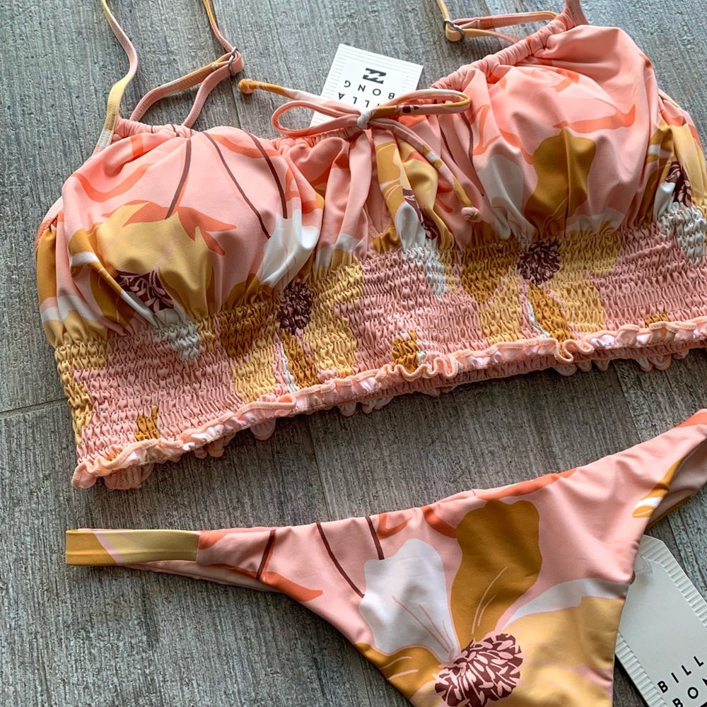 🔥🔥BILLABONG - TROPICAL DAZE CAMI MAYA BIKINI SET🔥🔥 - Picture 3 of 6